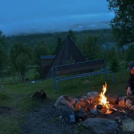 Hessdalen Ufocamp Δωμάτια σε οικογενειακή κατοικία Vårhus